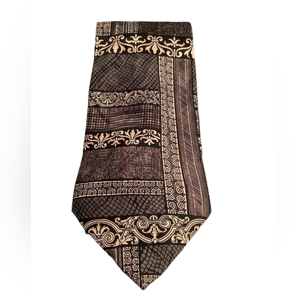 Gian Carlo Lamberti Italian Silk Necktie.